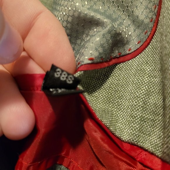 Bocaccio 38S suit, green. (Fits like 38R.) 32W 30L pants - Picture 5 of 6